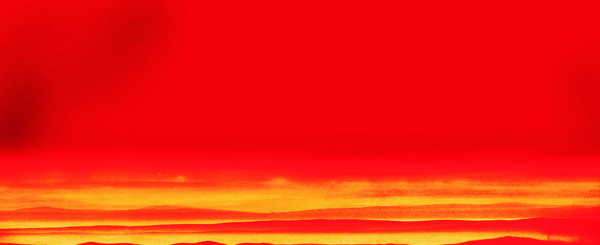 红色天空图片