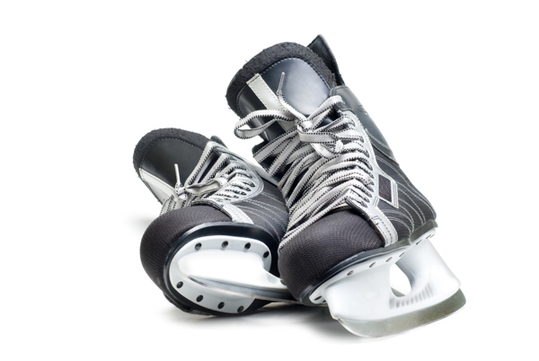 一双滑冰鞋图片