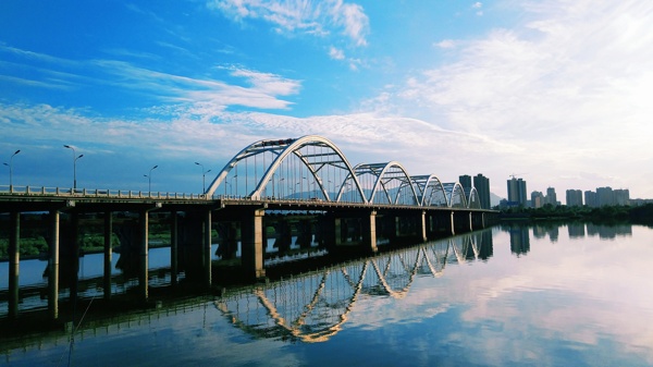 汉江彩虹桥