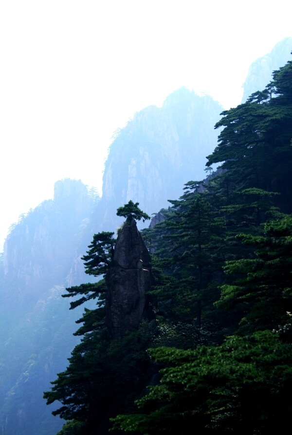 山巒美景圖片