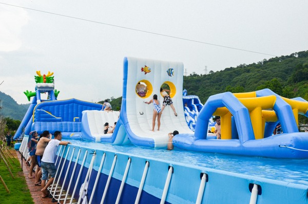 游樂園