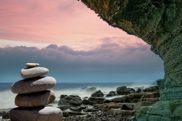 海岸石头纹理背景灵性冥想8k图