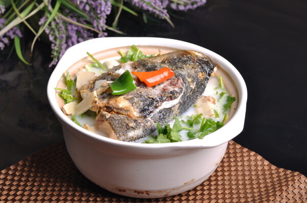 杞香魚頭煲圖片