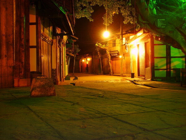 夜晚的古镇图片
