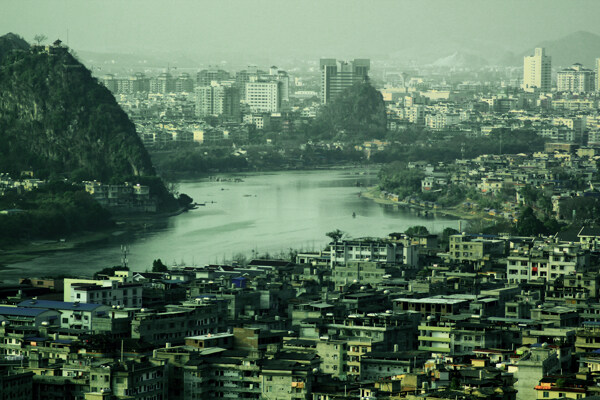 广西桂林城市全景图鸟图片