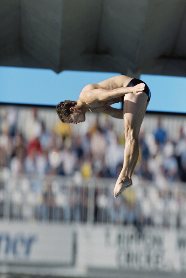 男跳水运动员图片图片