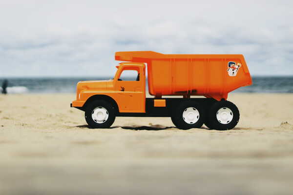 卡车玩具塑料玩具图片