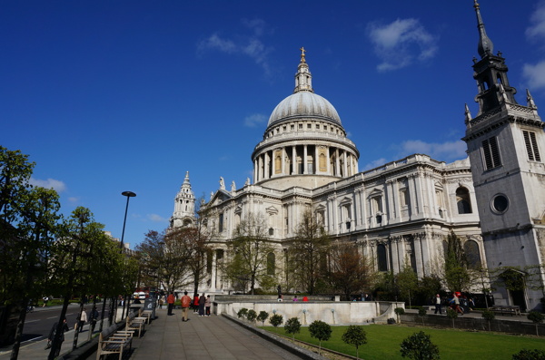 伦敦圣保罗大教堂图片