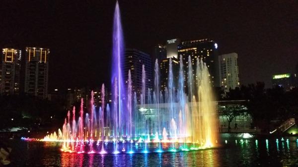 吉隆坡城市中心灯音乐喷泉