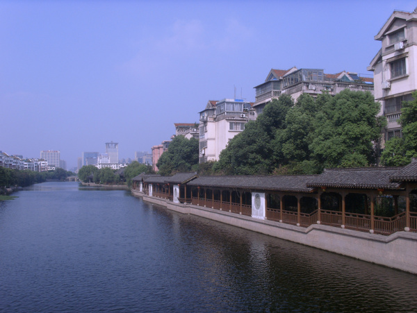 湖畔景觀圖片