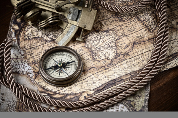 航海用品与怀旧地图图片