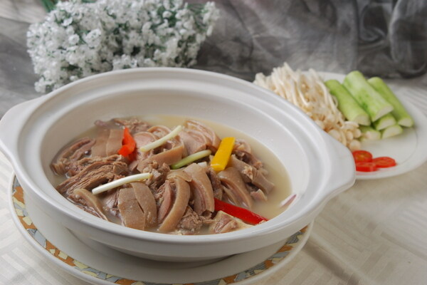 國(guó)內(nèi)美食肉湯圖片