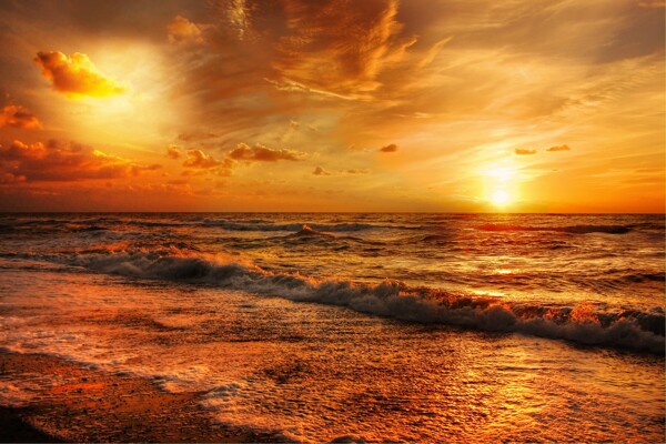 海滩落日风光图片