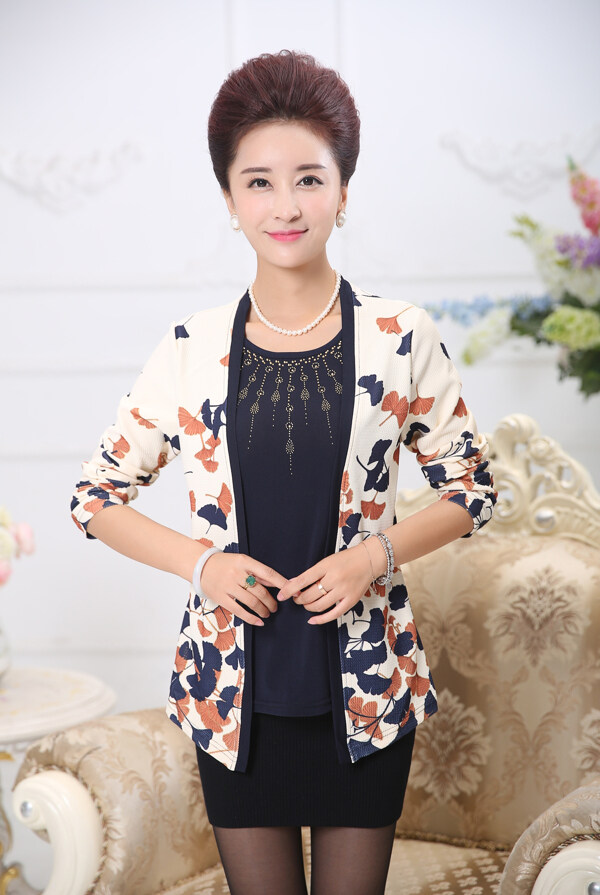 女裝媽媽裝淘寶女裝婦女裝圖片