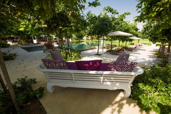 别墅花园高清图泳池