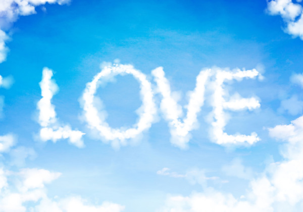 love天空背景