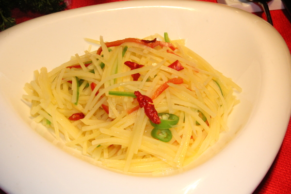 青椒土豆絲