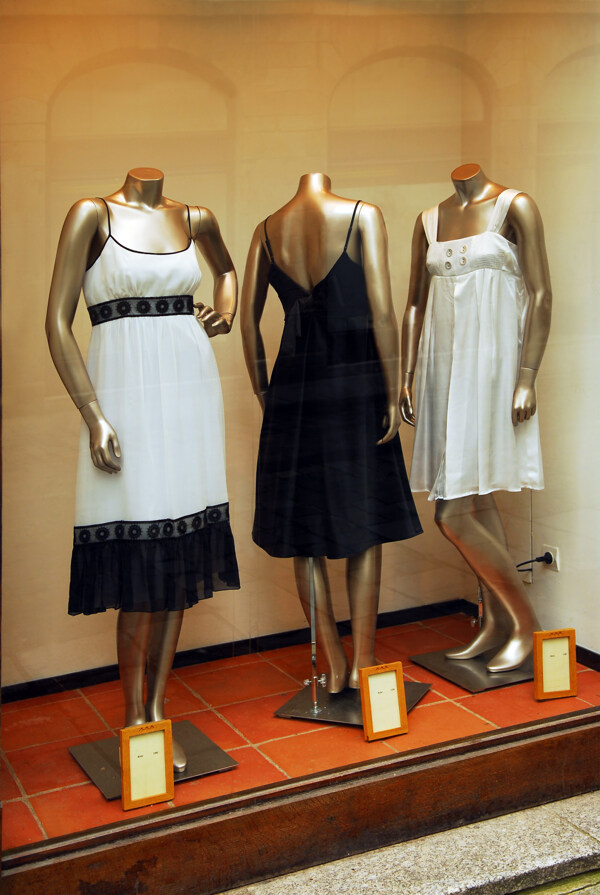 服裝店設計圖片