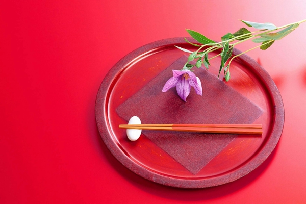 筷子红盘子图片