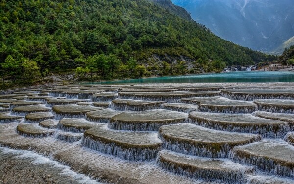 丽江蓝月谷