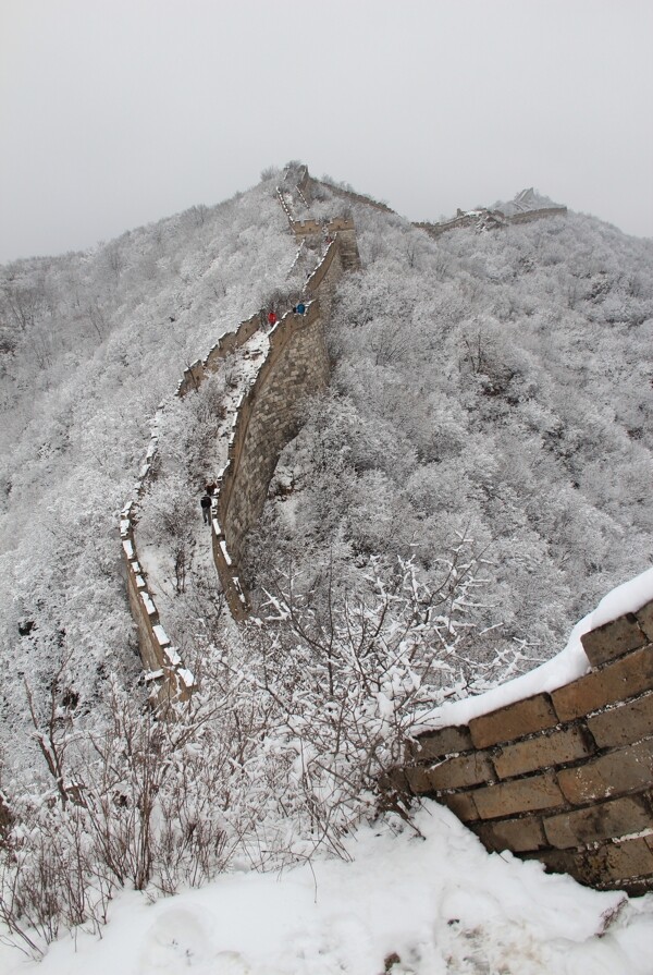 野长城雪景图片