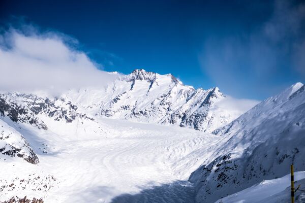 雪山