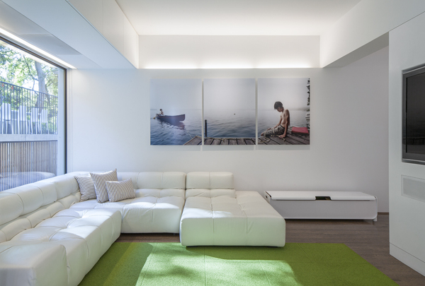 现代清新客厅绿色地毯室内装修效果图