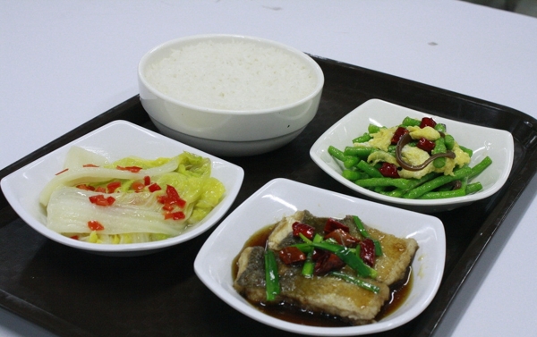 素菜米饭白菜图片