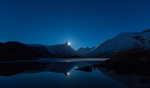 大山夜景