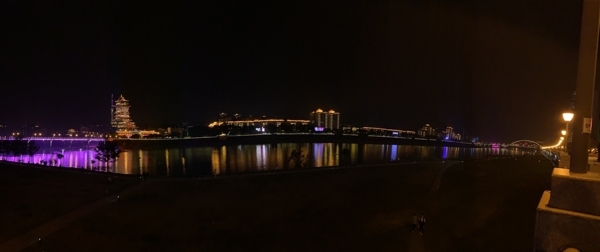 越王楼夜景图片