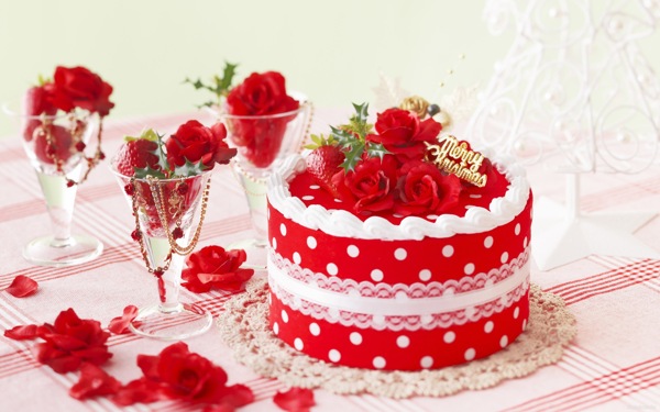 浪漫红玫瑰生日蛋糕图片下载