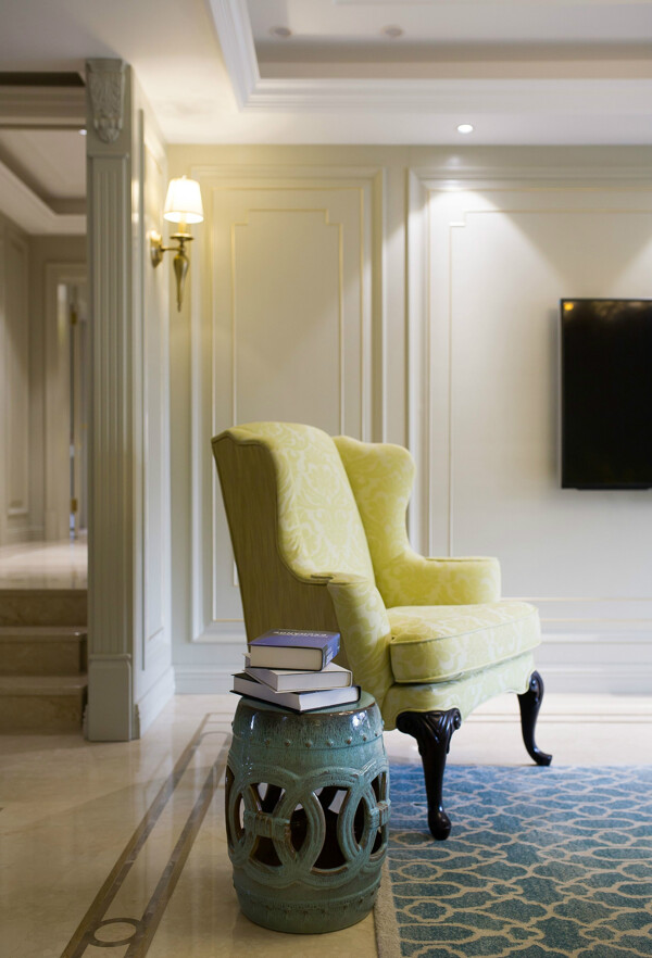 现代简欧风格客厅椅子图片素材