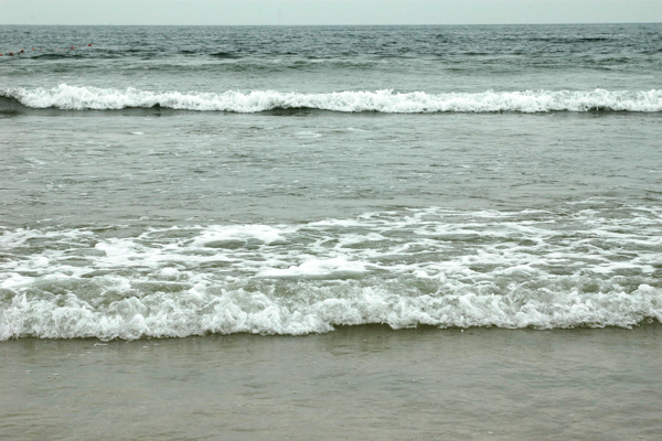 上川岛的海浪图片