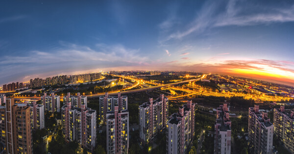 万家灯火的上海城市全景