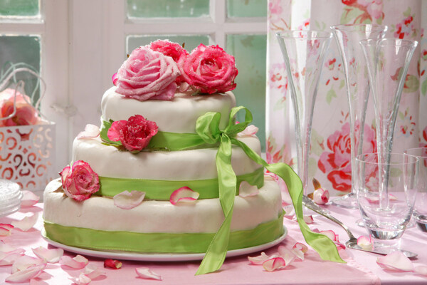 花朵生日蛋糕图片