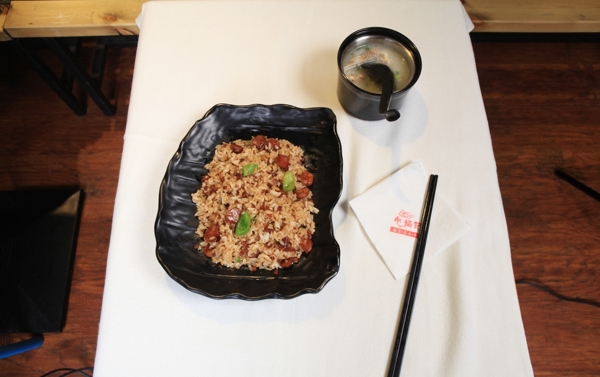 广式腊味炒饭