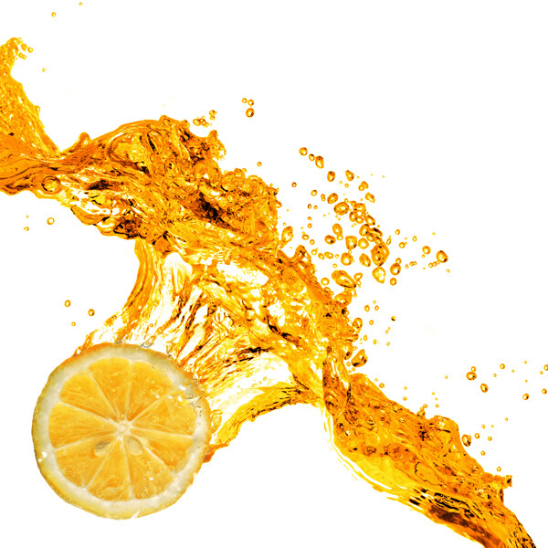 加入柠檬的果汁图片
