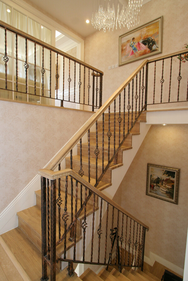 金域蓝湾木投影楼梯装潢设计图片