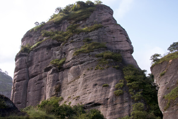 悬崖峭壁