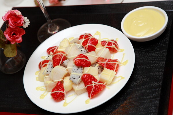 日式水果沙拉图片