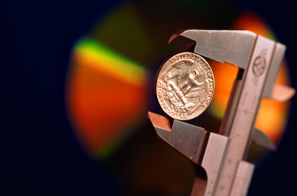 商业经济硬币尺寸测量精确硬币制作尺寸