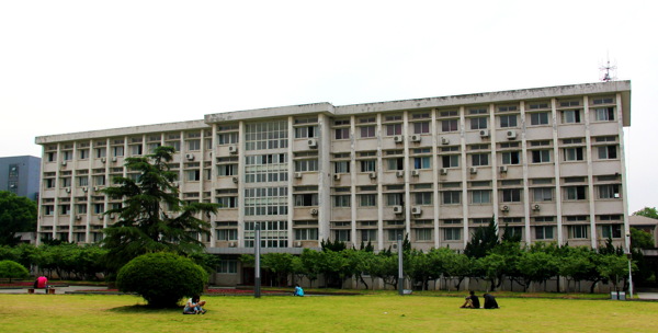 华中师范大学六号楼图片