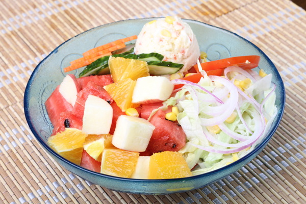 水果蔬菜沙拉图片