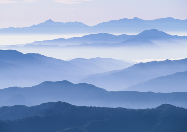 山野风景油画图片