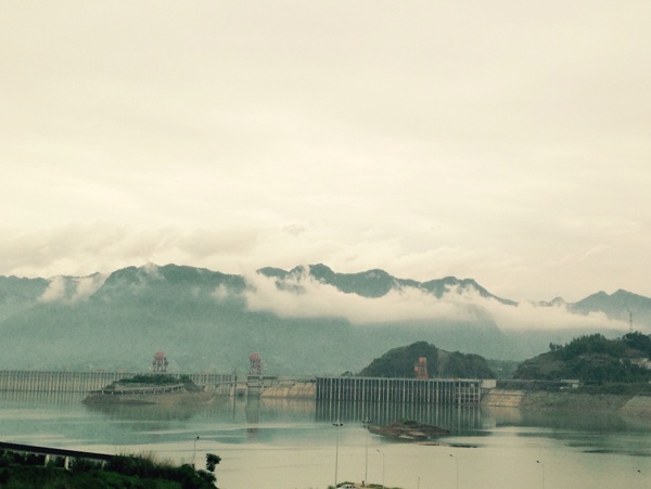 宜昌三峡山水风景图片
