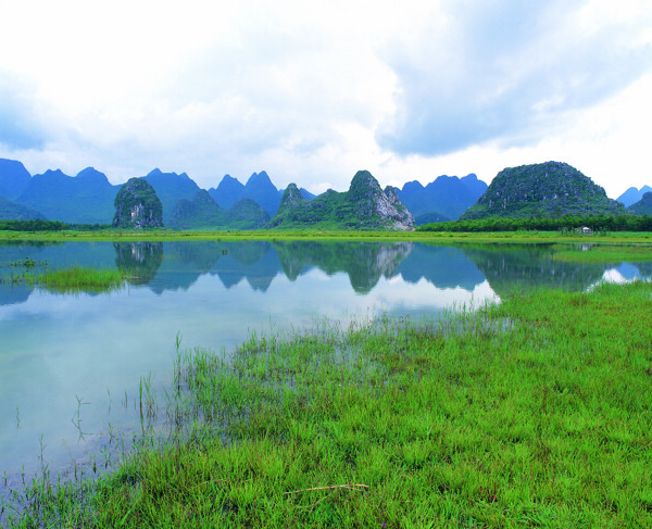 山水剪影图片