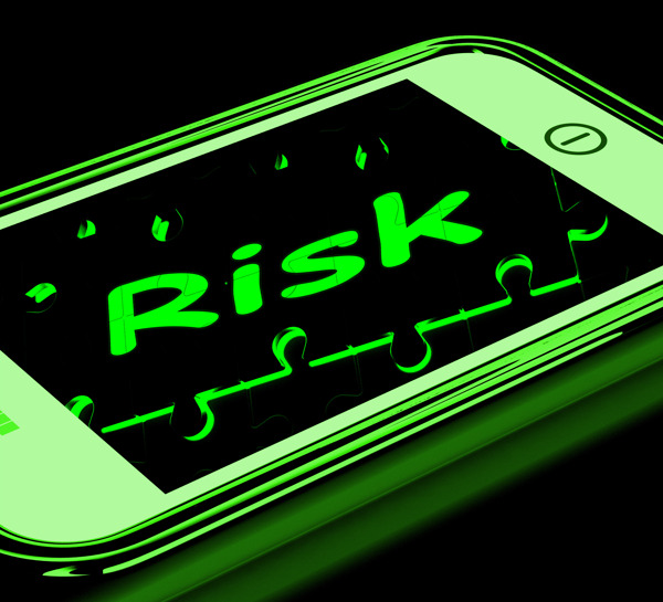 风险在智能手机的显示不稳定的情况