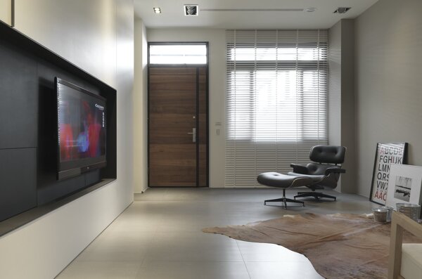 简约客厅灰色电视背景墙装修效果图