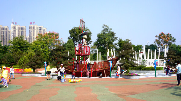 儿童游乐场