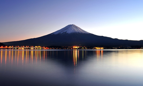 富士山下